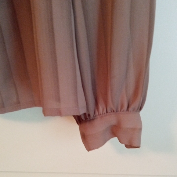 Lord & Taylor Taupe Blouse - Picture 2 of 4